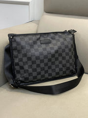 Plaid Oxford Messenger Bag - Professional Business Casual Horizontal Shoulder Bag with Large Capacity & Wear-Resistant Finish