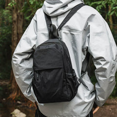 Ultra-Lightweight Nylon Outdoor Sling - Multifunctional Men's & Women's Sports Chest Bag for Hiking & Mountaineering