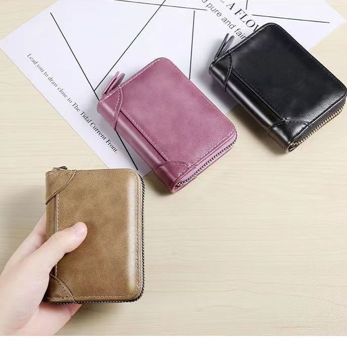 Elite Men's RFID-Blocking Card Case: Genuine Leather Texture Anti-Theft Slim Wallet with High-Capacity Multi-Slot Organizer
