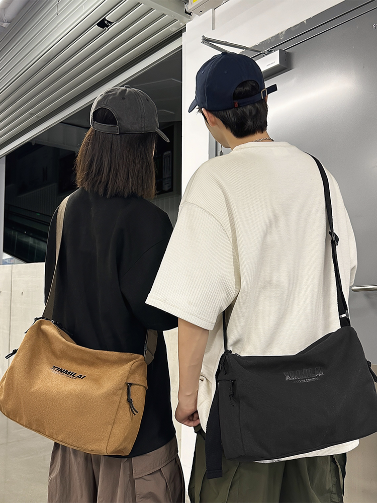 Vintage-Style Canvas Messenger Bag - Large Capacity Workwear Crossbody & Casual Commuter Shoulder Pack for Men