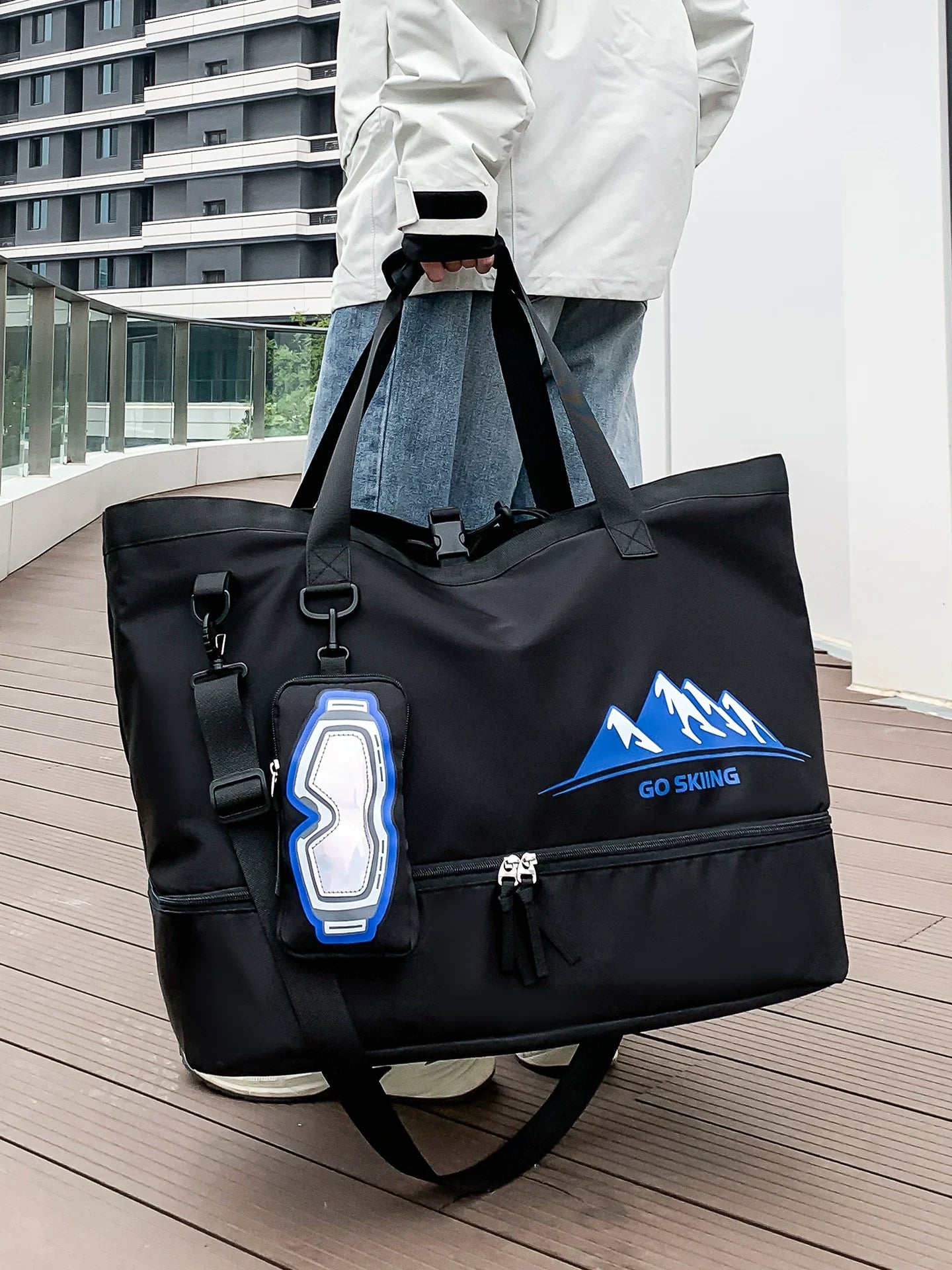 Extra Large Waterproof Travel Backpack for Business and Sports Wear-Resistant Carry-On Luggage Bag with Shoe Compartment for Fitness and Skiing