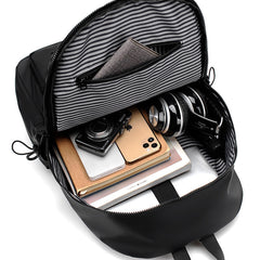 Water-Resistant Men's Travel Backpack - Stylish 15.6-inch Laptop Bag for College Students and Modern Business Commuters